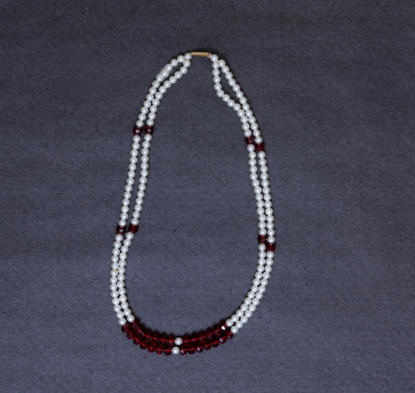 Glass Pearls Necklace